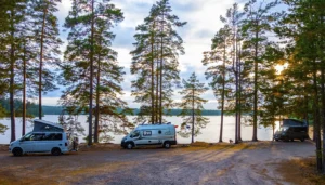 Camping Småland 2025: Natur, Sjöar & Familjevänligt Äventyr